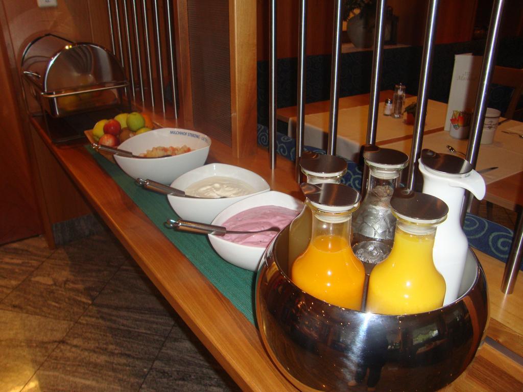Hotel Maibad วิปิเตโน ภายนอก รูปภาพ
